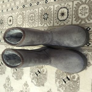 Sz 7: Jinbaoli Suede and Faux Fur Lined Boots
